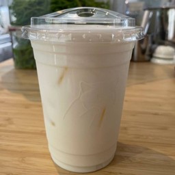 Vanilla/Caramel Milk Shake