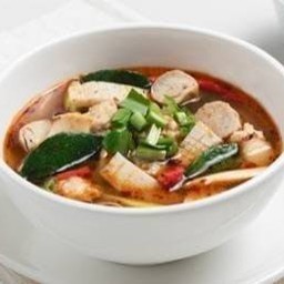 ต้มยำ (ลูกชิ้น/ผัก/เห็ด)