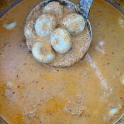 ข้าวปุ้น คุณสร้อย ในปั๊ม ปตท ขาเข้ากรุงเทพ ก่อนขึ้นทางด่วนอุดรรัถยา