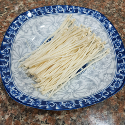 เห็ดเข็มทอง