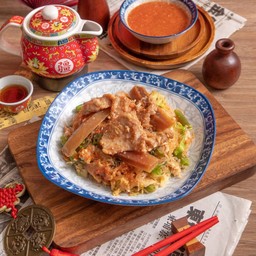 สุกี้เเห้งหมูหมัก+หมึกกรอบ