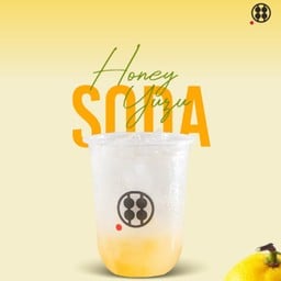 เครื่องดื่มวาราบิโมจิฮันนี่ยูซุโซดา ไซส์เล็ก (12 oz)