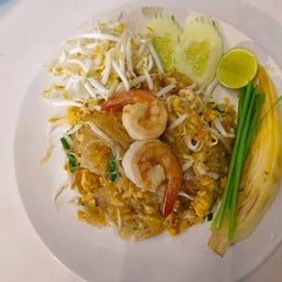 ผัดไทย หอยทอด กุ๊กกุ๊ก สี่แยกต้นสมอ