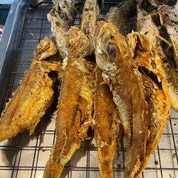 ปลาแดงทอด