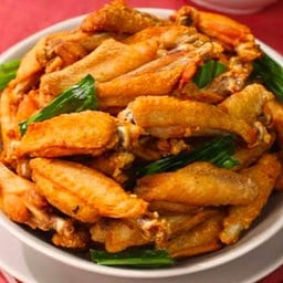 ลูกชิ้นปิ้ง&กับแกล้ม