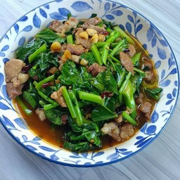 ข้าวผัดคะน้า