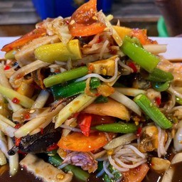 ส้มตำคอนโด