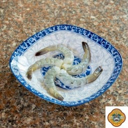 กุ้งสด ๆใหม่ๆ 5ตัว (ยังไม่ลวก)