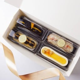Signature Patisserie Gift Box 4 pcs