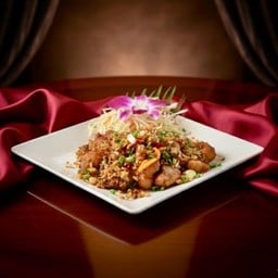 สามชั้นคั่วพริกเกลือ