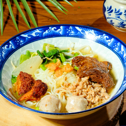 ก๋วยเตี๋ยวน้ำใส