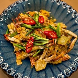 ปูม้าแกะ ผัดผงกะหรี่