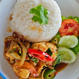 ข้าวผัดน้ำพริกเผ่า
