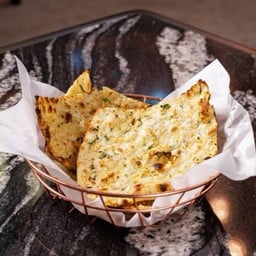 Butter Garlic Naan
