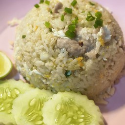 ข้าวผัดหมู