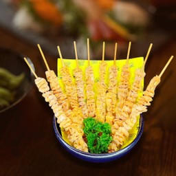 7979. DEEP-FRIED CHICKEN SKIN 10 PC