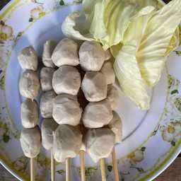 ลูกชิ้นเอ็นหมู(แป้งน้อย)