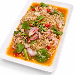ยำวุ้นเส้นหมูสับ
