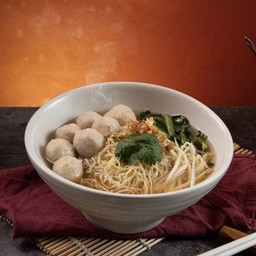 ก๋วยเตี๋ยวลูกชิ้นหมู