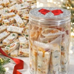 ขนม นูกัต ผลไม้รวม ของขวัญหวานชื่นในเทศกาลปีใหม่ อร่อย มีประโยชน์ 200 กรัม