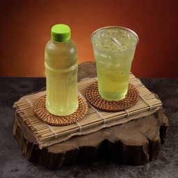 น้ำใบเตยหอม