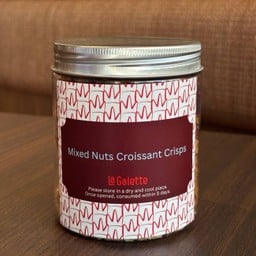 Mixed Nut Croissant Crisp L
