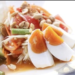 ตำไทยไข่เค็ม