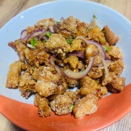 (กับข้าว)ยำไก่แซ่บ