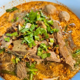 เกาเหลาเนื้อต้มยำ