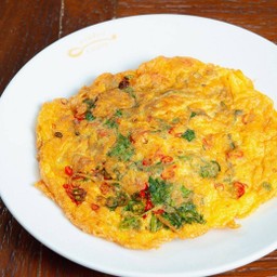 ข้าวไข่เจียวผักชีพริกสด