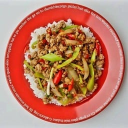 [แยกกับ]หมูสับผัดพริกหยวก+ข้าวหอมมะลิ