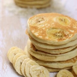 มินิแพนเค้กกล้วยหอม 4 ชิ้น