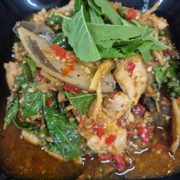 ผัดเผ็ดปลาคังราดข้าว