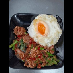 ผัดเผ็ดปลาไหลราดข้าว