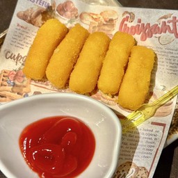 ชีสสติ๊ก5ชิ้น