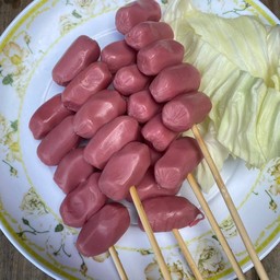 ไส้กรอกแดง