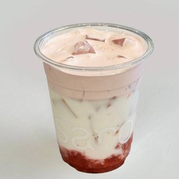 นมสดสตรอว์เบอร์รี่