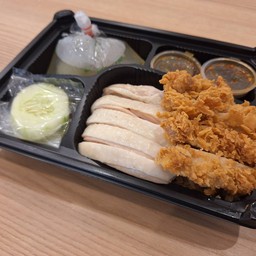 ข้าวมันไก่ผสมหม่าล่า(ต้ม+ทอด)