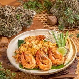 ผัดไทยกุ้งสด