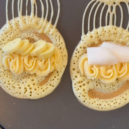 ขนมโตเกียวน้องคริสซี่ • Krixi - Khanom Tokyo & Drinks - ป่าบง