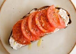 ซาวโดวจ์ครีมชีสและมะเขือเทศ