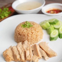 ข้าวมันไก่นุ่มเจ Tender Hainanese chickenless rice