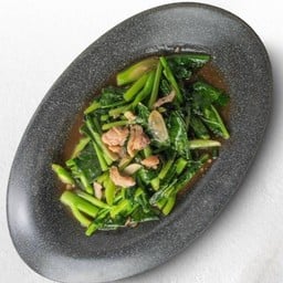 คะน้าปลาเค็ม