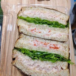 แซนวิชเกาหลี ปูอัด+ทูน่า