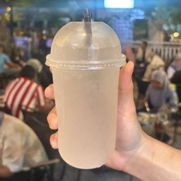 ลิ้นจี่โซดา