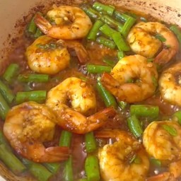 ข้าวพริกแกงกุ้ง ใส่ถั่ว