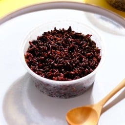 Riceberry Rice With Mixed Grains - ข้าวธัญพืชรวมผสมควินัวหุงสุก