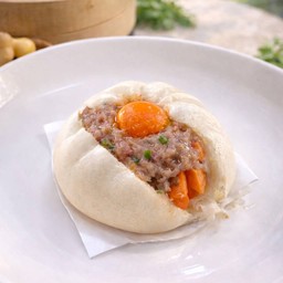 ซาลาเปาอกแตกหมูสับไข่เค็มจัมโบ้