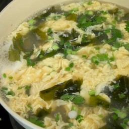 ซุปไข่สาหร่าย