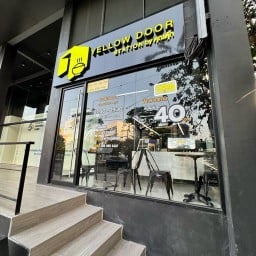 ไก่ตุ๋นไก่กะเพราไก่ทอด & Café - ครัวคุณตุ๊ก ลาดพร้าว 12